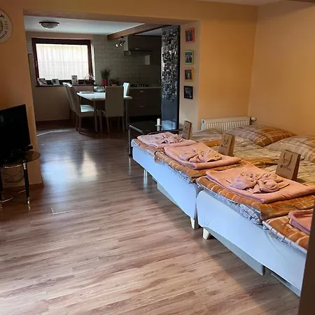 Lägenhet Dafinka Banská Bystrica
